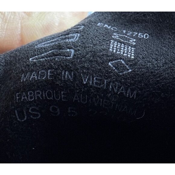 TAOS Women's Encore Black Leather Slip On Round Closed Toe Size 9.5 - Picture 11 of 11